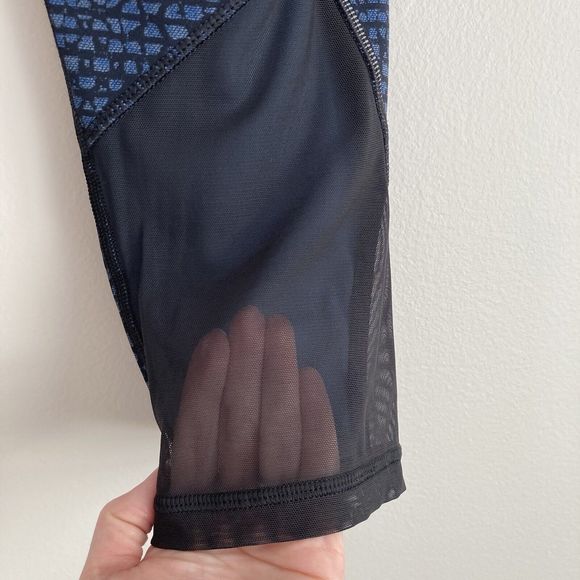 Lululemon Free Runner Crop Womens 4 Shatter Weave Desert Teal Alberta Lake Black - Picture 9 of 12